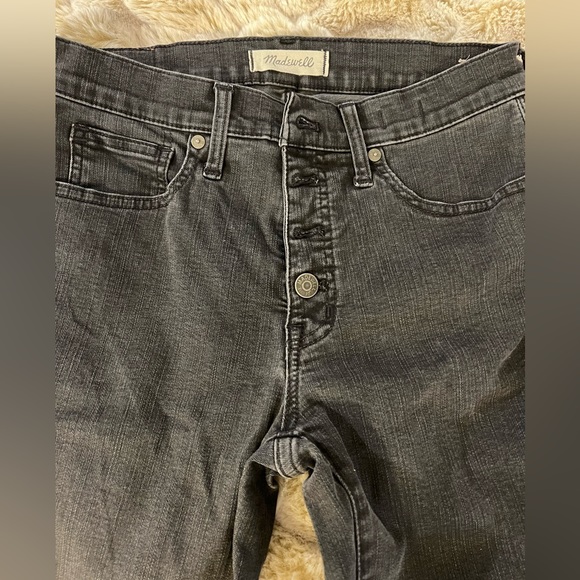 Madewell Black straight skinny jeans super comfortable and slightly high waisted - Picture 5 of 5